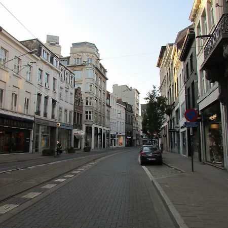 Huidreal Meir Antwerp Exterior photo